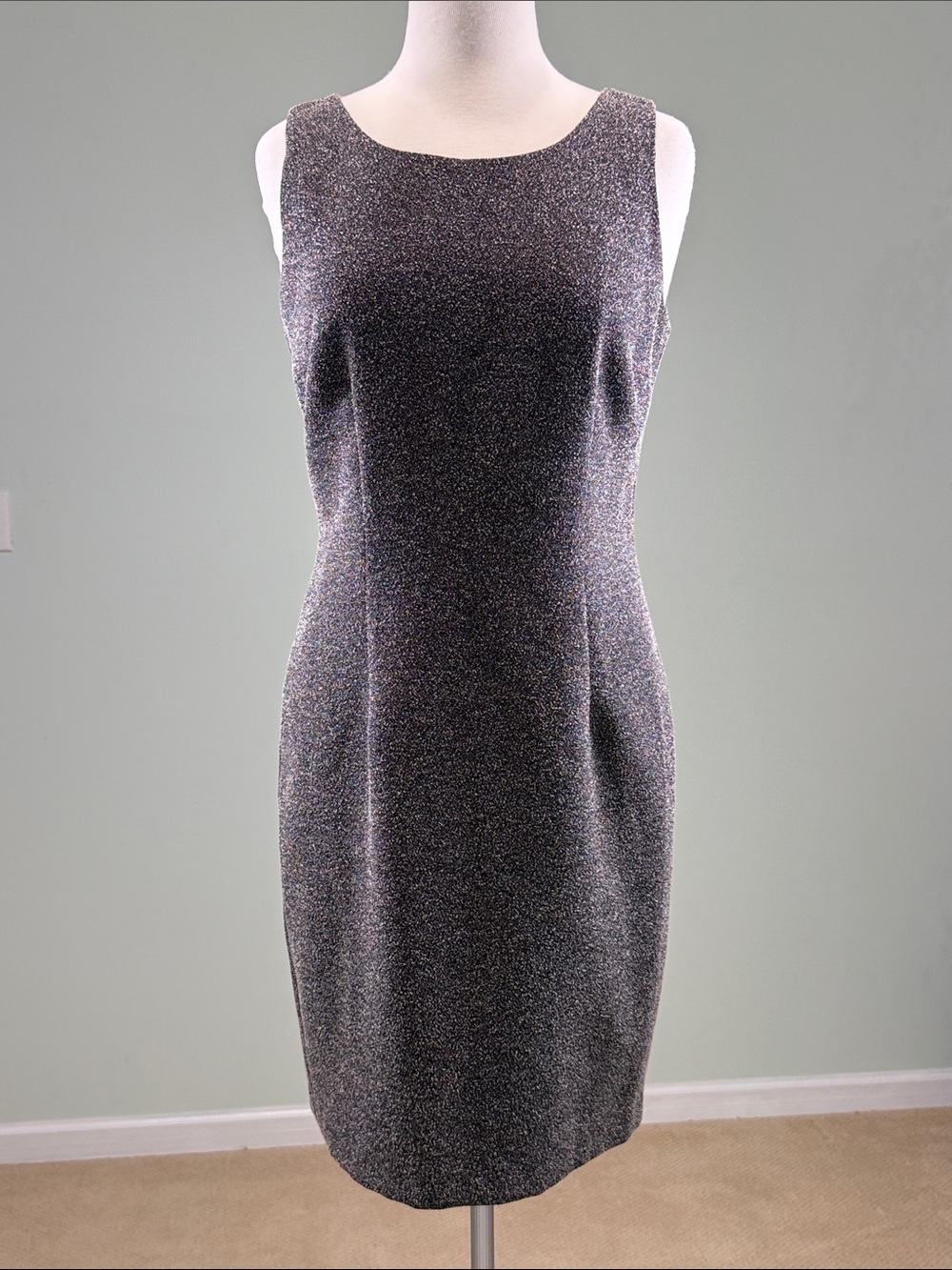VNTG Maggy London Size 8 Textured Sheath Dress Cocktail Office Siren Corporate